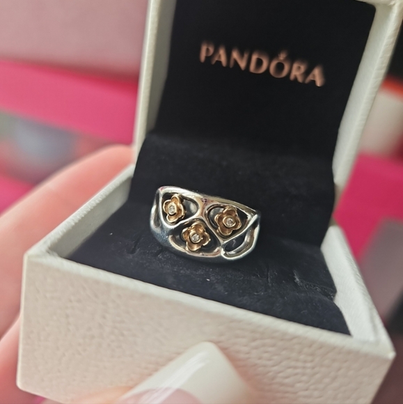 PANDORA Silver w/ 14kt Gold & Dianonds Floral Ring - Picture 1 of 6